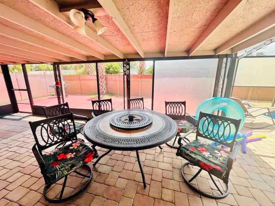 Vintage Family Scape + Heated Pool&Discount Villa Tampa Eksteriør bilde